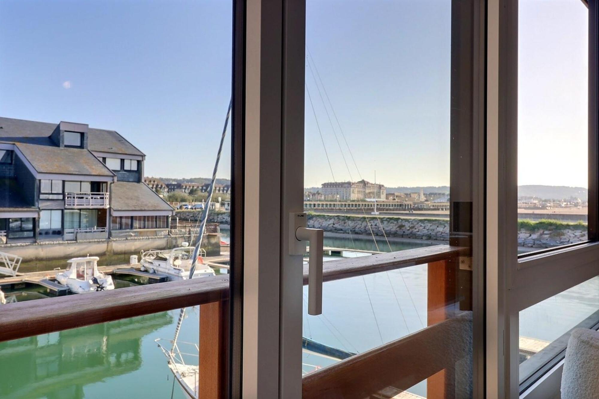 Sublime Apartment Facing The Port & Planches دوفييل المظهر الخارجي الصورة